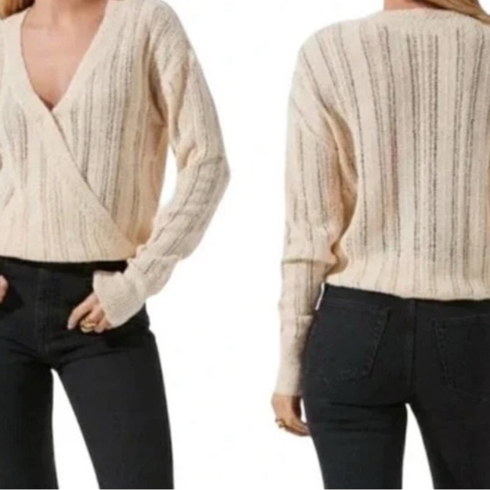 Astr Beige V-Neck Women's Sweater